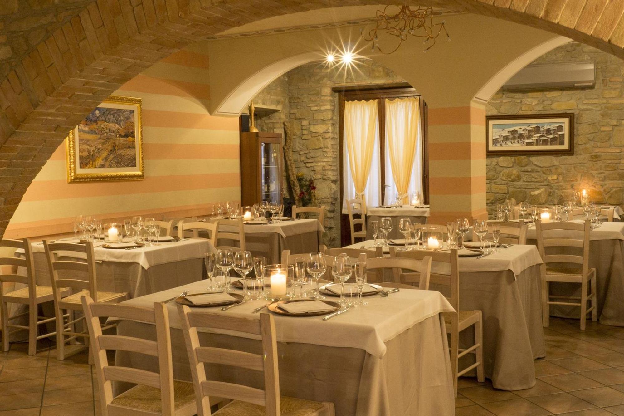 Il Melograno Agriturismo & Spa Pianello  المظهر الخارجي الصورة