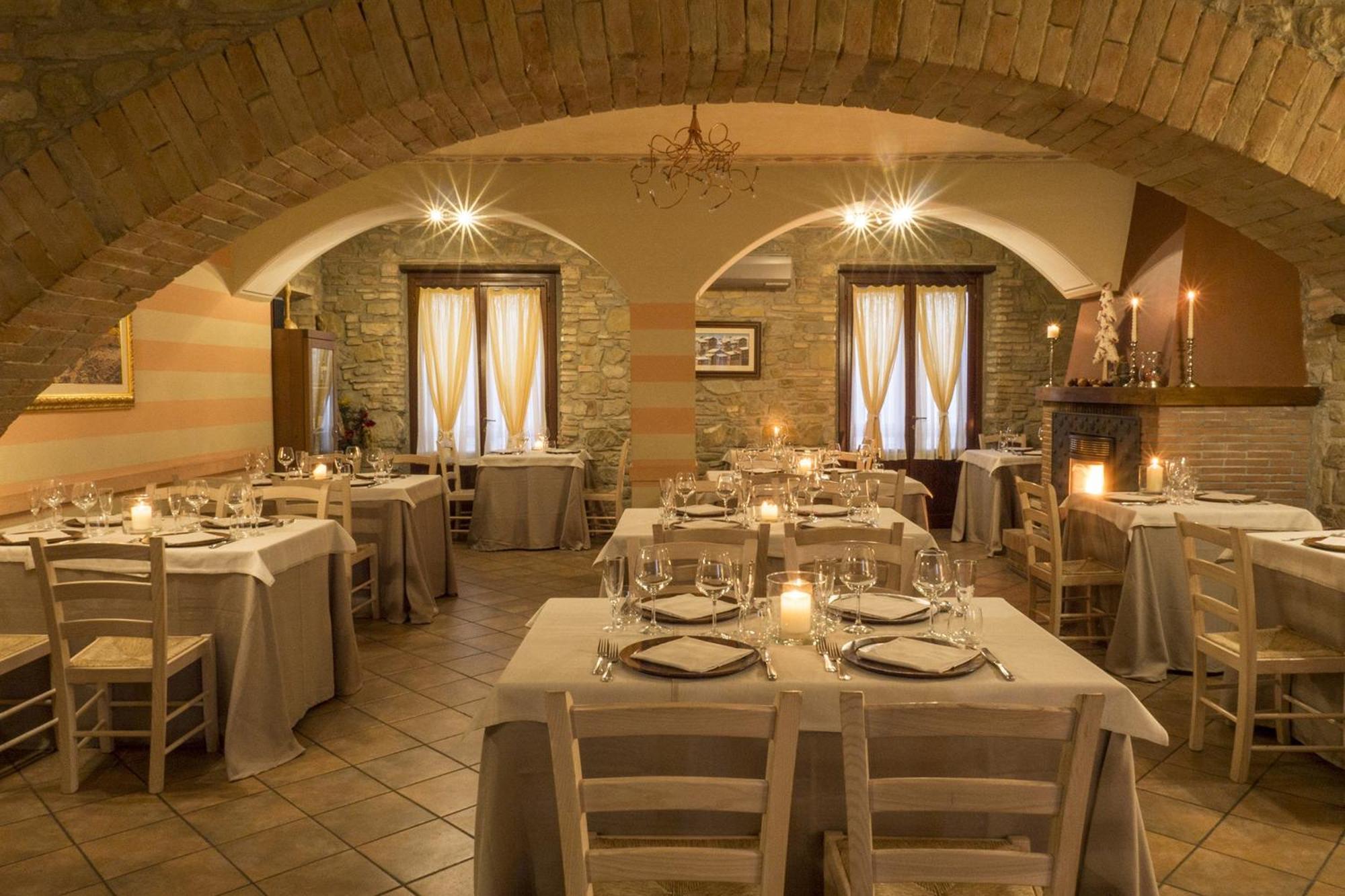 Il Melograno Agriturismo & Spa Pianello  المظهر الخارجي الصورة