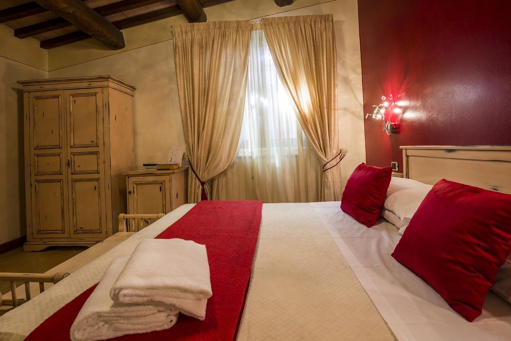 Il Melograno Agriturismo & Spa Pianello  المظهر الخارجي الصورة